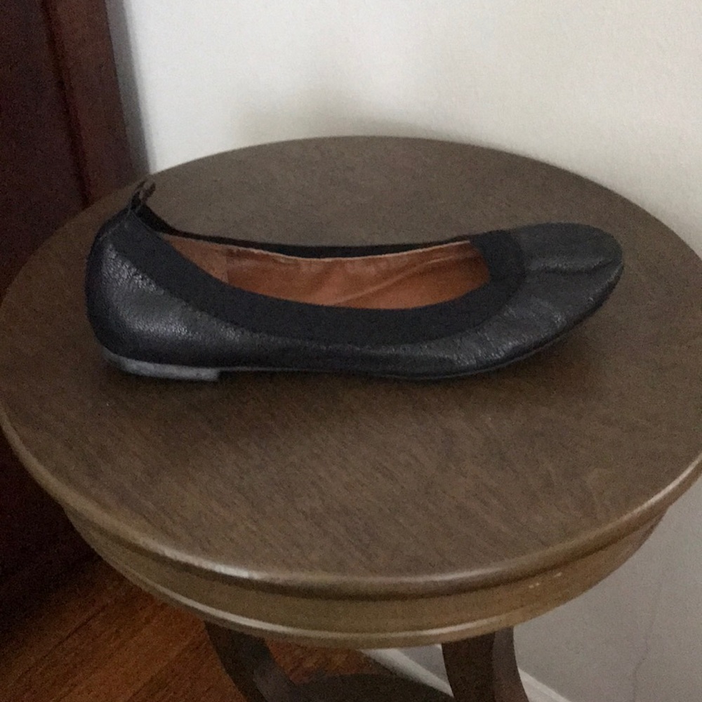 Used Banana Republic Black Flats, Size 6